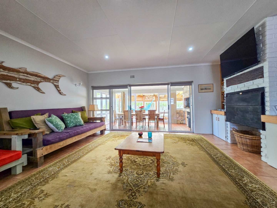 4 Bedroom Property for Sale in Stilbaai Wes Western Cape